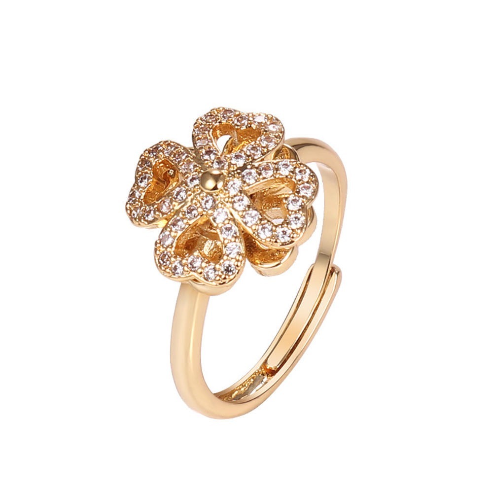 Leaf Clover Rotating Anxiety Ring